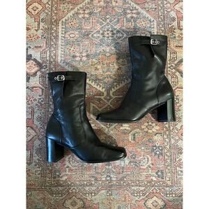 Steve Madden Women’s Got You Square Toe Black Leather Boots Size 7.5